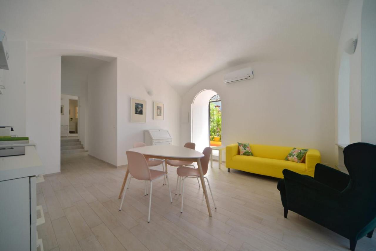 Bistrot Del Mare Apartment Санто Стефано ал Маре Екстериор снимка